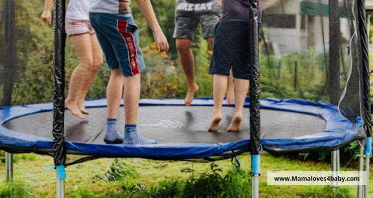 how-to-tie-trampoline-net