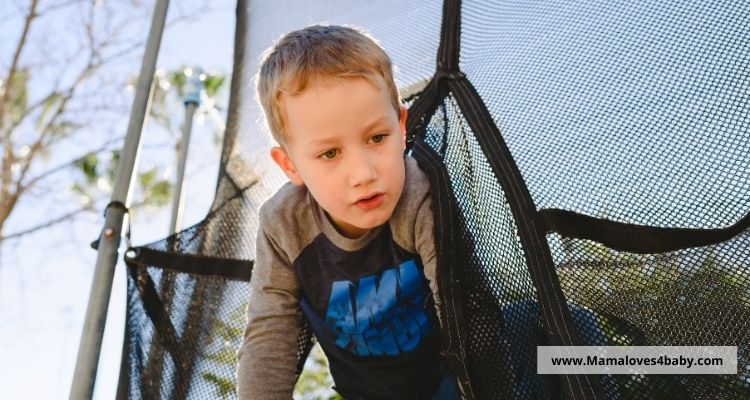 how-to-put-net-on-trampoline
