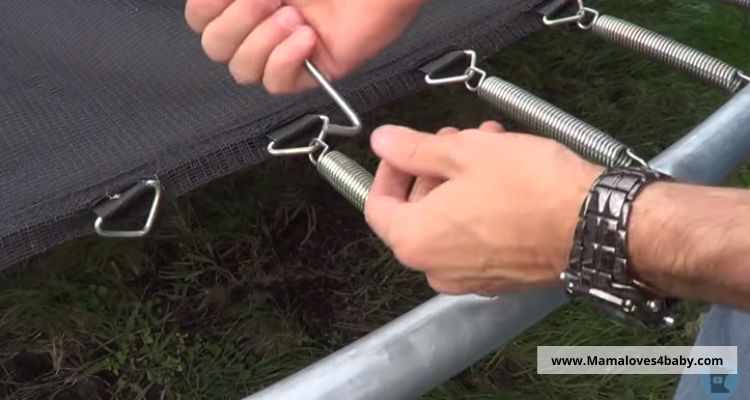 how to disassemble a trampoline 1